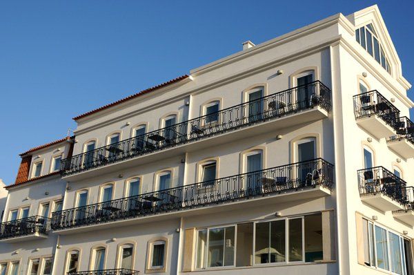 Hotel Mar Bravo Nazaré